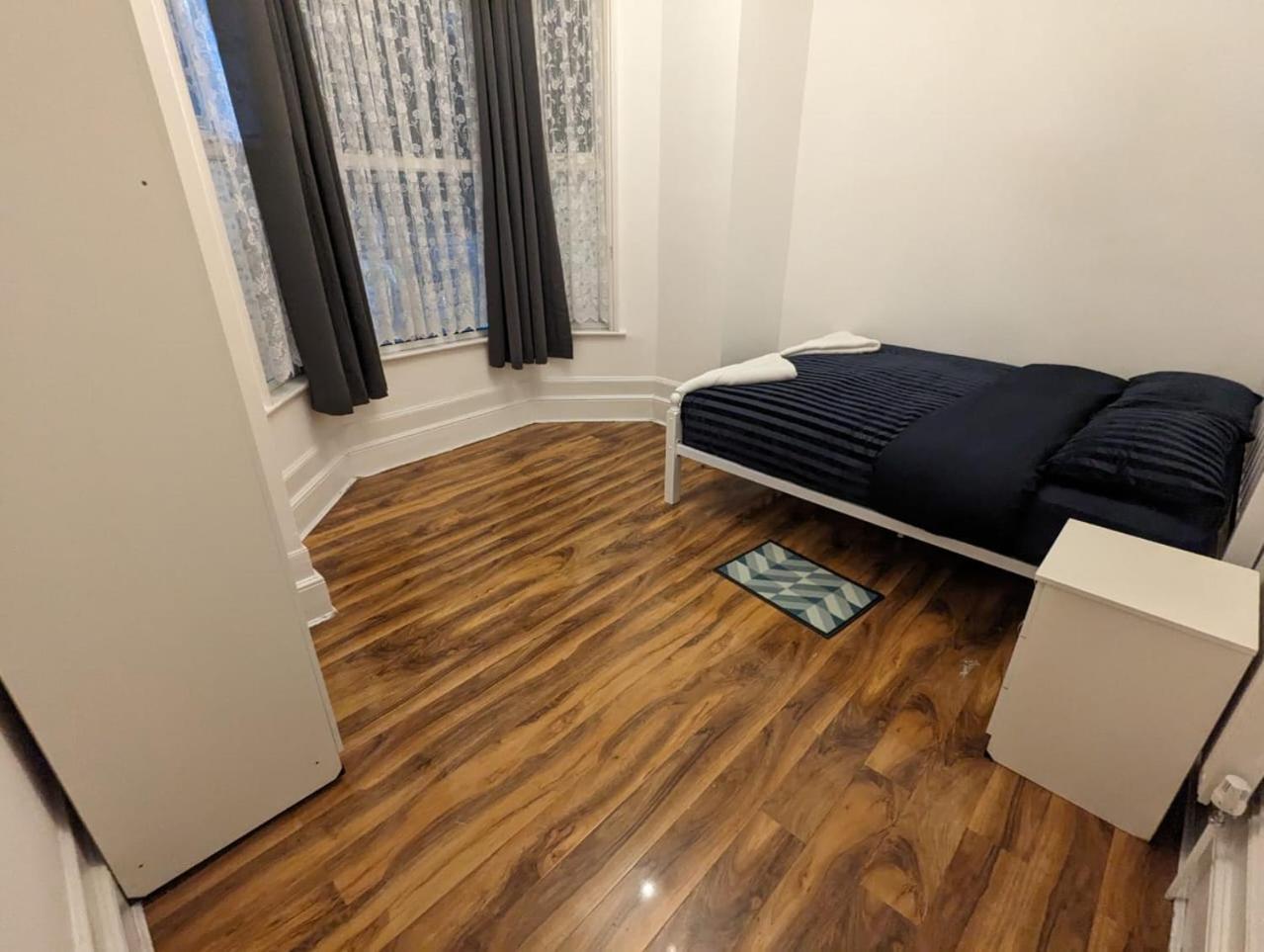 Rayan'S Lodge Stratford Λονδίνο Εξωτερικό φωτογραφία